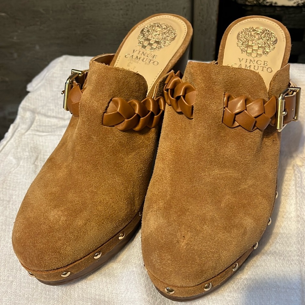 Vince Camuto Wood and Leather Clogs. High 4 inch heel. Size 8